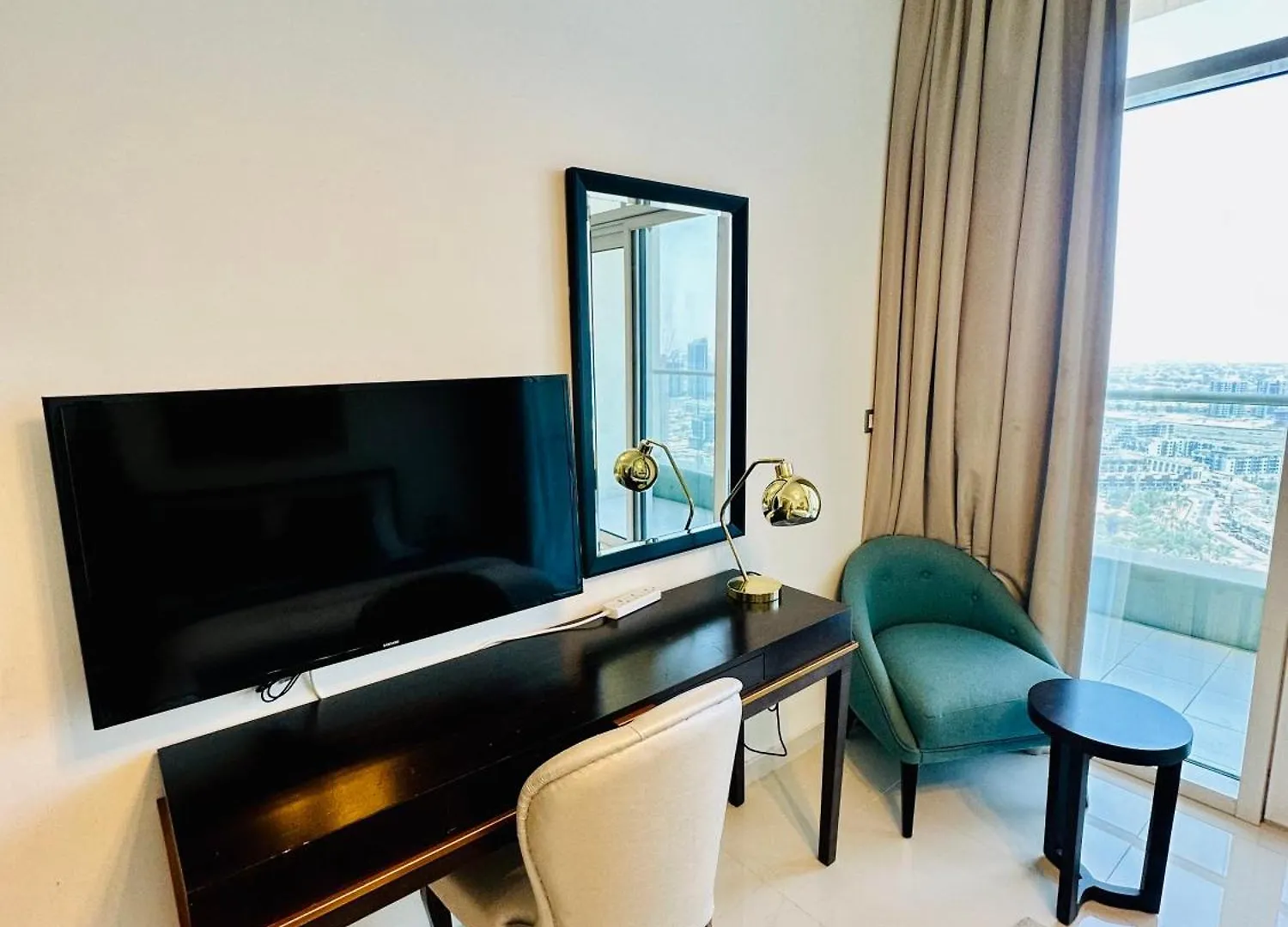 Stunning Studio At Jvc Damac Ghalia - Msgetaways 두바이